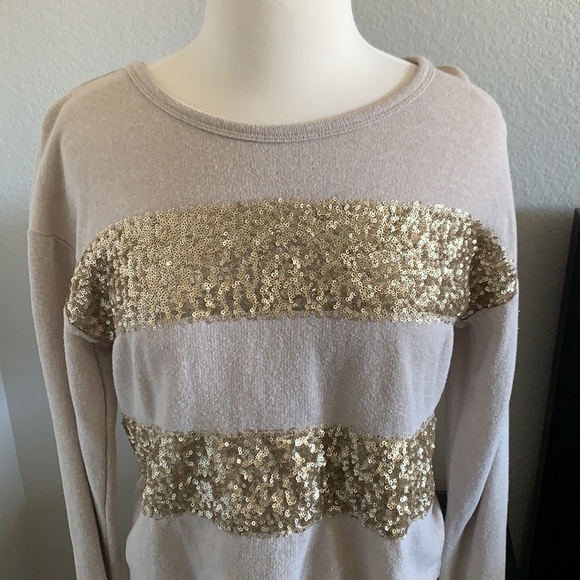 Xhilaration gold sequin striped top! - Picture 2 of 10